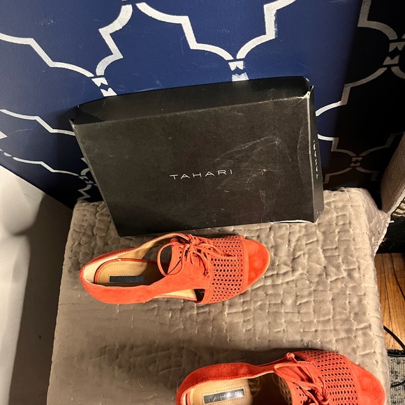 Tahari-Megyn shoe Coral colored size 10 - Picture 7 of 9